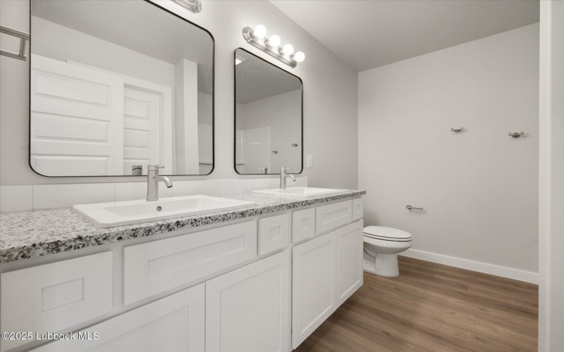 2307 134th Street, Lubbock, TX 79423, 4 Habitaciones Habitaciones , ,2 BañosBaños,Residential,En Venta,2307 134th Street,202554166