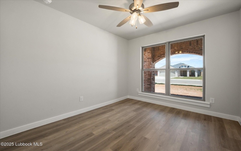 2307 134th Street, Lubbock, TX 79423, 4 Habitaciones Habitaciones , ,2 BañosBaños,Residential,En Venta,2307 134th Street,202554166