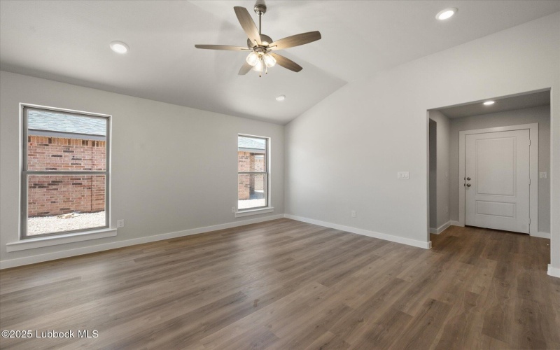 2307 134th Street, Lubbock, TX 79423, 4 Habitaciones Habitaciones , ,2 BañosBaños,Residential,En Venta,2307 134th Street,202554166