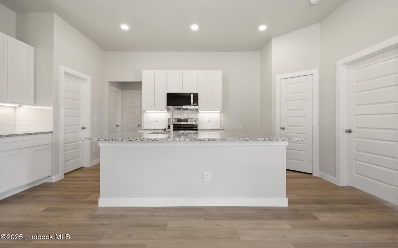 2307 134th Street, Lubbock, TX 79423, 4 Habitaciones Habitaciones , ,2 BañosBaños,Residential,En Venta,2307 134th Street,202554166