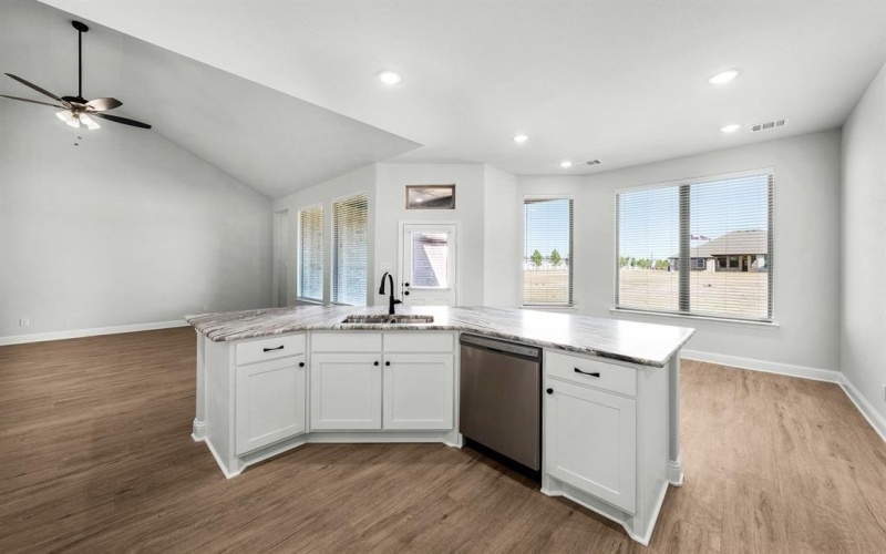 111 Doris, Canton, TX 75103, 4 Bedrooms Bedrooms, ,3 BathroomsBathrooms,Residential,For Sale,111 Doris,0,21152479