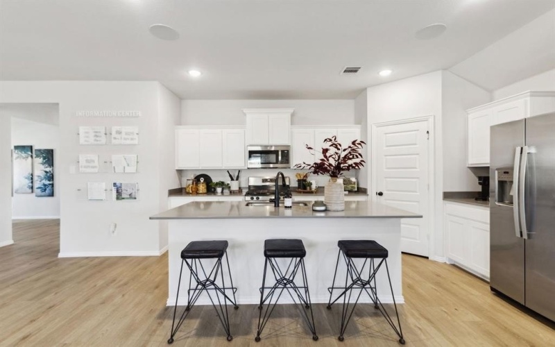 552 Stone Hollow Drive, Van Alstyne, TX 75495, 4 Bedrooms Bedrooms, ,2 BathroomsBathrooms,Residential,For Sale,552 Stone Hollow Drive,0,21152616