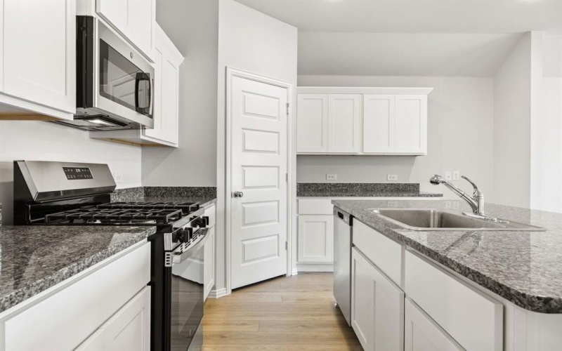 547 Forest Haven Drive, Van Alstyne, TX 75495, 4 Habitaciones Habitaciones , ,2 BañosBaños,Residential,En Venta,547 Forest Haven Drive,0,21152634