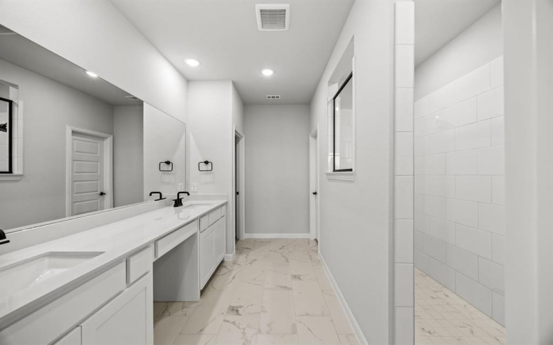 1507 Red Clover Avenue, Van Alstyne, TX 75495, 4 Habitaciones Habitaciones , ,3 BañosBaños,Residential,En Venta,1507 Red Clover Avenue,0,21152670