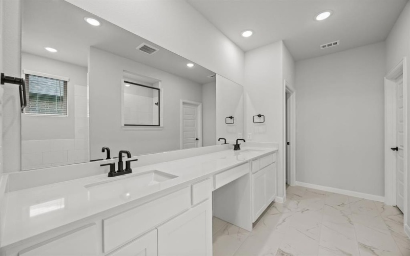 1507 Red Clover Avenue, Van Alstyne, TX 75495, 4 Habitaciones Habitaciones , ,3 BañosBaños,Residential,En Venta,1507 Red Clover Avenue,0,21152670