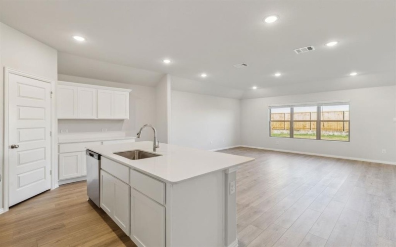 544 Stone Hollow Drive, Van Alstyne, TX 75495, 4 Bedrooms Bedrooms, ,2 BathroomsBathrooms,Residential,For Sale,544 Stone Hollow Drive,0,21152895