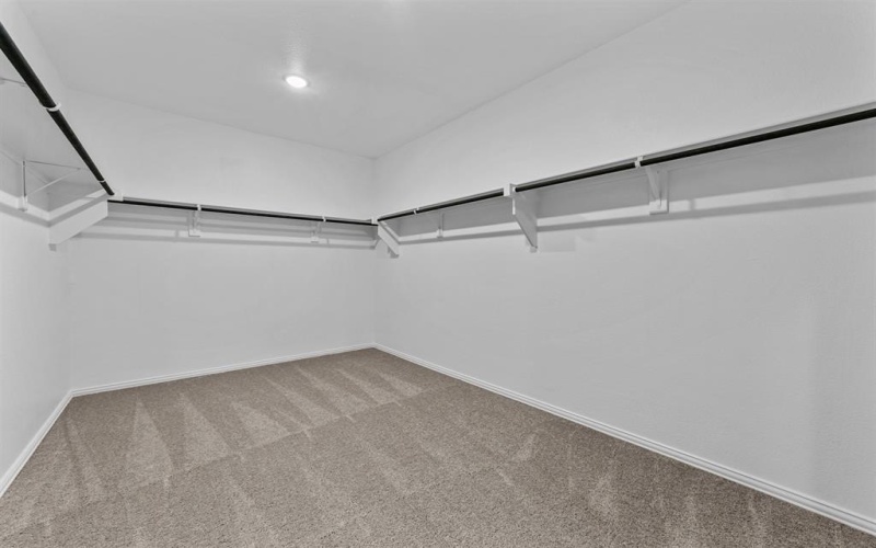 555 Forest Haven Drive, Van Alstyne, TX 75495, 5 Bedrooms Bedrooms, ,3 BathroomsBathrooms,Residential,For Sale,555 Forest Haven Drive,0,21152905