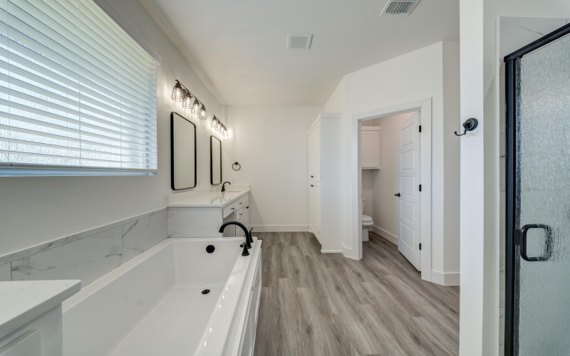 7522 56th Street, Lubbock, TX 79407, 4 Habitaciones Habitaciones , ,3 BañosBaños,Residential,En Venta,7522 56th Street,0,202553110
