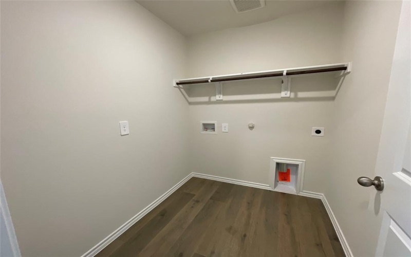 658 Walkabout Place, Lavon, TX 75166, 3 Bedrooms Bedrooms, ,2 BathroomsBathrooms,Residential,For Sale,658 Walkabout Place,0,21152990