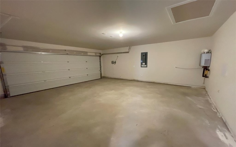 658 Walkabout Place, Lavon, TX 75166, 3 Bedrooms Bedrooms, ,2 BathroomsBathrooms,Residential,For Sale,658 Walkabout Place,0,21152990