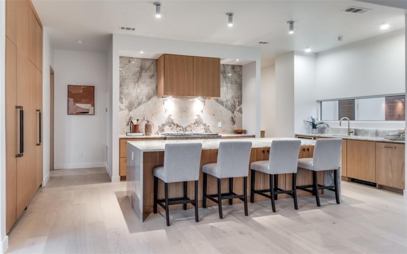 3821 Beechwood Lane, Dallas, TX 75220, 5 Habitaciones Habitaciones , ,6 BañosBaños,Residential,En Venta,3821 Beechwood Lane,0,21153004