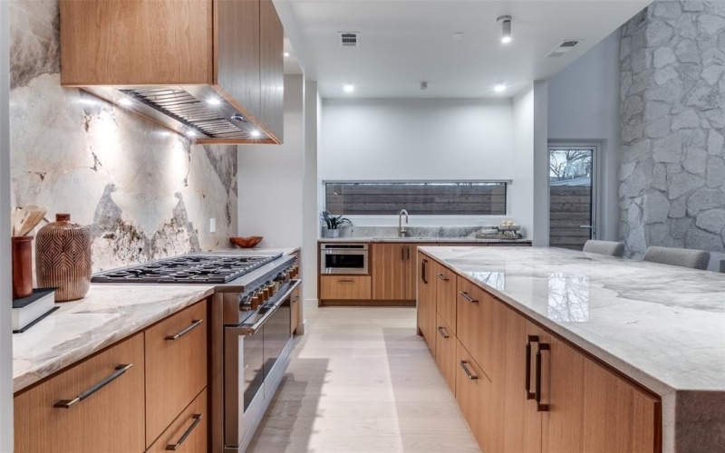 3821 Beechwood Lane, Dallas, TX 75220, 5 Habitaciones Habitaciones , ,6 BañosBaños,Residential,En Venta,3821 Beechwood Lane,0,21153004