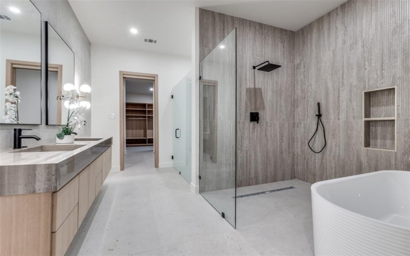 3821 Beechwood Lane, Dallas, TX 75220, 5 Habitaciones Habitaciones , ,6 BañosBaños,Residential,En Venta,3821 Beechwood Lane,0,21153004