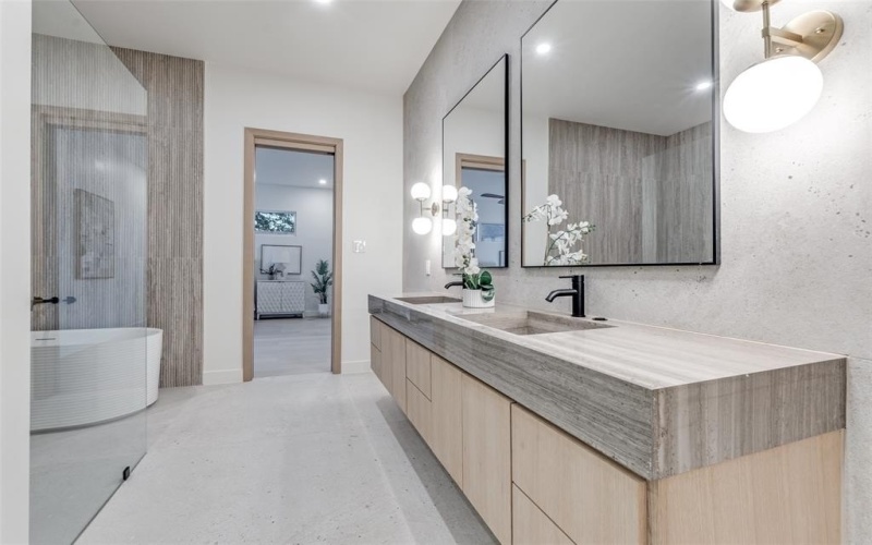 3821 Beechwood Lane, Dallas, TX 75220, 5 Habitaciones Habitaciones , ,6 BañosBaños,Residential,En Venta,3821 Beechwood Lane,0,21153004