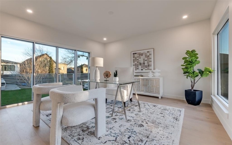 3821 Beechwood Lane, Dallas, TX 75220, 5 Habitaciones Habitaciones , ,6 BañosBaños,Residential,En Venta,3821 Beechwood Lane,0,21153004