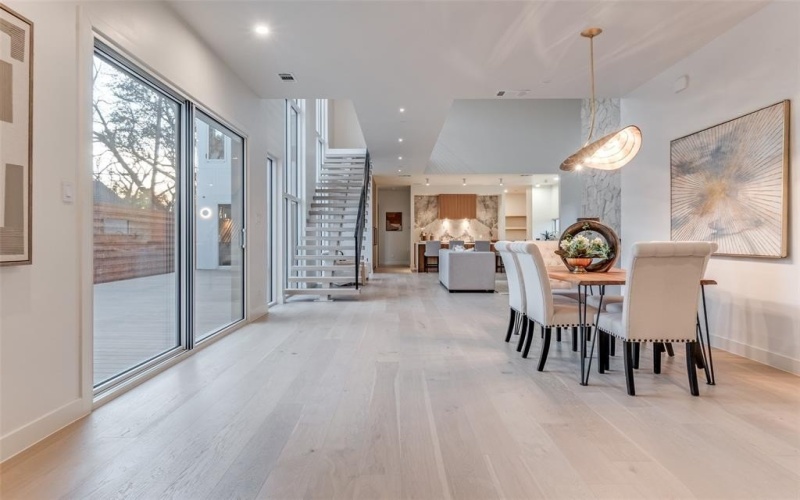 3821 Beechwood Lane, Dallas, TX 75220, 5 Habitaciones Habitaciones , ,6 BañosBaños,Residential,En Venta,3821 Beechwood Lane,0,21153004