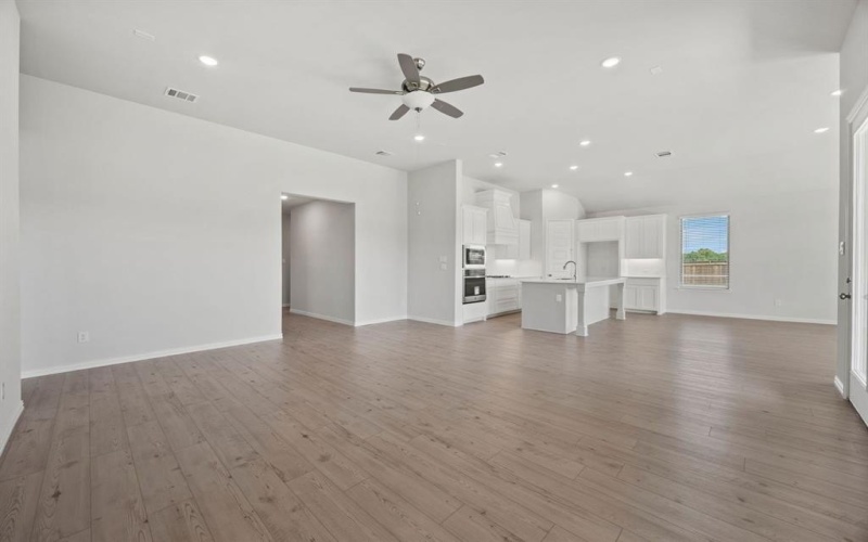 718 Tinsley Meadows Drive, Van Alstyne, TX 75495, 4 Bedrooms Bedrooms, ,2 BathroomsBathrooms,Residential,For Sale,718 Tinsley Meadows Drive,0,21153068