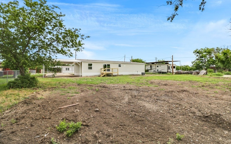 707 W 8th St, Coleman, TX 76834, 4 Habitaciones Habitaciones , ,2 BañosBaños,Residential,En Venta,707 W 8th St,0,50089993