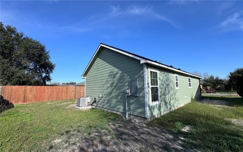 1710 Citation Drive, Corpus Christi, TX 78417, 3 Bedrooms Bedrooms, ,2 BathroomsBathrooms,Residential,For Sale,1710 Citation Drive,0,470007