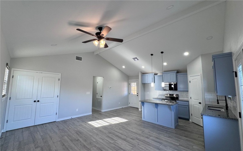 1710 Citation Drive, Corpus Christi, TX 78417, 3 Bedrooms Bedrooms, ,2 BathroomsBathrooms,Residential,For Sale,1710 Citation Drive,0,470007