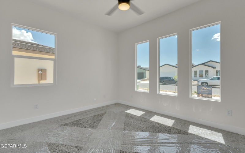 13393 EMERALD PEARL Drive, Horizon City, TX 79928, 3 Bedrooms Bedrooms, ,2 BathroomsBathrooms,Residential,For Sale,13393 EMERALD PEARL Drive,0,936439