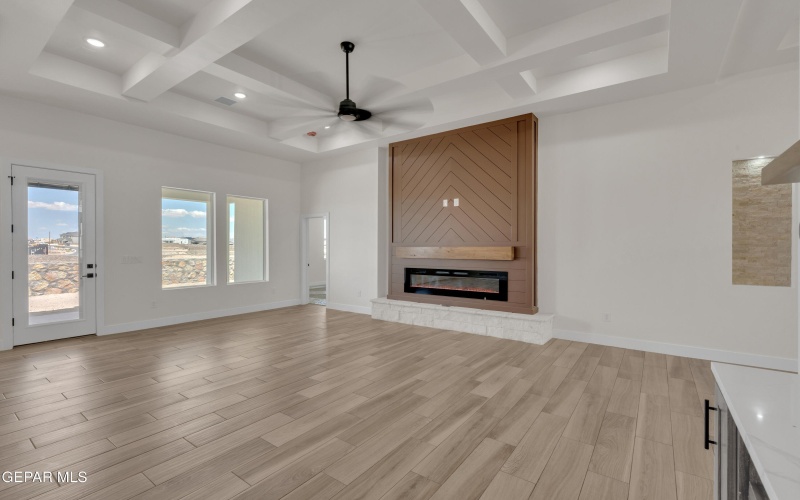 13393 EMERALD PEARL Drive, Horizon City, TX 79928, 3 Bedrooms Bedrooms, ,2 BathroomsBathrooms,Residential,For Sale,13393 EMERALD PEARL Drive,0,936439