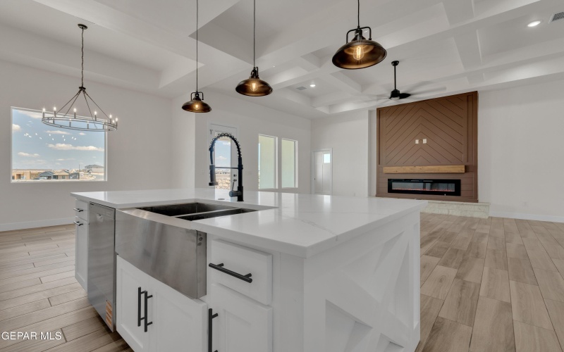 13393 EMERALD PEARL Drive, Horizon City, TX 79928, 3 Bedrooms Bedrooms, ,2 BathroomsBathrooms,Residential,For Sale,13393 EMERALD PEARL Drive,0,936439