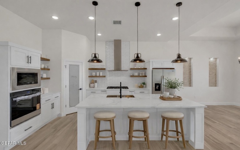 13393 EMERALD PEARL Drive, Horizon City, TX 79928, 3 Bedrooms Bedrooms, ,2 BathroomsBathrooms,Residential,For Sale,13393 EMERALD PEARL Drive,0,936439