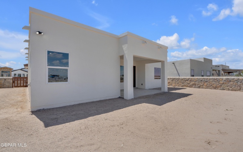 13393 EMERALD PEARL Drive, Horizon City, TX 79928, 3 Bedrooms Bedrooms, ,2 BathroomsBathrooms,Residential,For Sale,13393 EMERALD PEARL Drive,0,936439