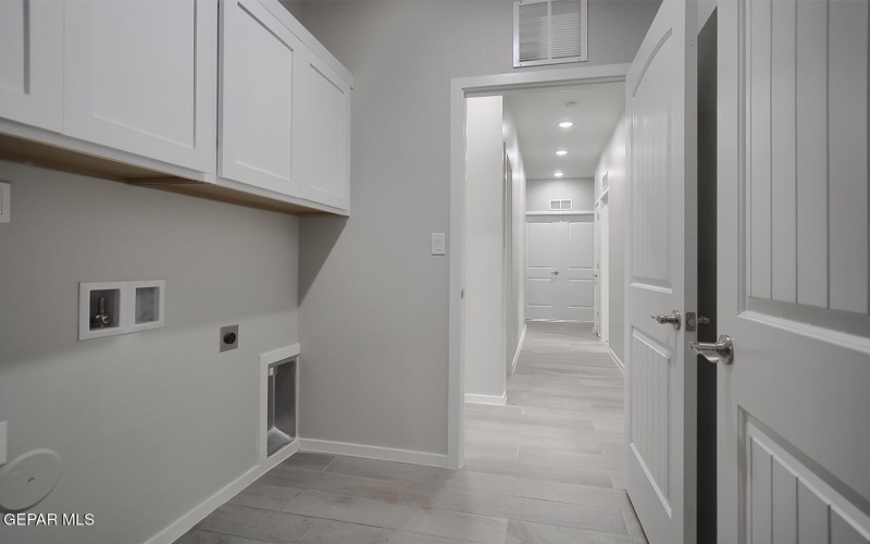 12160 Bahjat Drive, El Paso, TX 79934, 3 Bedrooms Bedrooms, ,2 BathroomsBathrooms,Residential,For Sale,12160 Bahjat Drive,0,936443