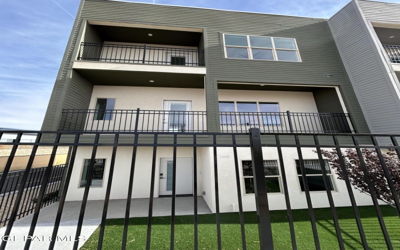 201 DESERT PASS Street unit: 1 #1, El Paso, TX 79912, 3 Habitaciones Habitaciones , ,3 BañosBaños,Residential,En Venta,201 DESERT PASS Street unit: 1,0,936470