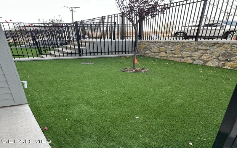 201 DESERT PASS Street unit: 3 #3, El Paso, TX 79912, 3 Bedrooms Bedrooms, ,3 BathroomsBathrooms,Residential,For Sale,201 DESERT PASS Street unit: 3,0,936472