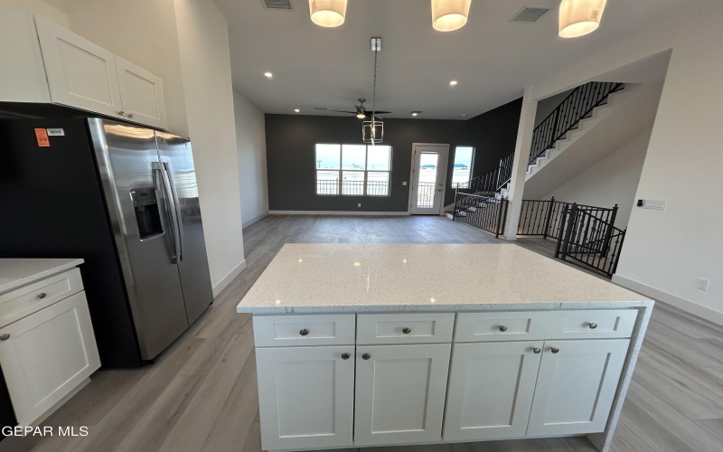 201 DESERT PASS Street unit: 4 #4, El Paso, TX 79912, 3 Bedrooms Bedrooms, ,3 BathroomsBathrooms,Residential,For Sale,201 DESERT PASS Street unit: 4,0,936473