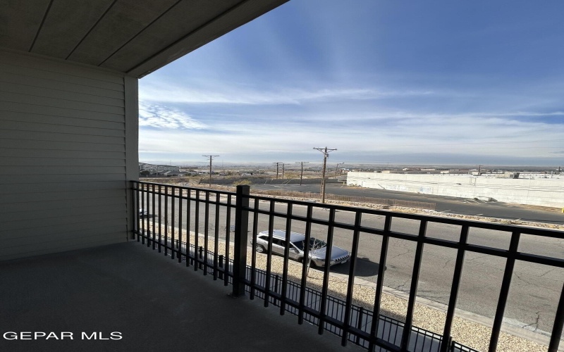 201 DESERT PASS Street unit: 4 #4, El Paso, TX 79912, 3 Bedrooms Bedrooms, ,3 BathroomsBathrooms,Residential,For Sale,201 DESERT PASS Street unit: 4,0,936473