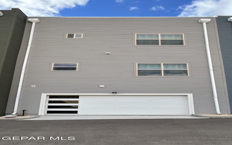 201 DESERT PASS Street unit: 5 #5, El Paso, TX 79912, 3 Habitaciones Habitaciones , ,3 BañosBaños,Residential,En Venta,201 DESERT PASS Street unit: 5,0,936474