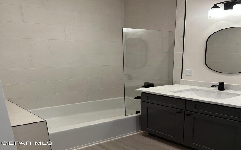 201 DESERT PASS Street unit: 9 #9, El Paso, TX 79912, 3 Habitaciones Habitaciones , ,2 BañosBaños,Residential,En Venta,201 DESERT PASS Street unit: 9,0,936477