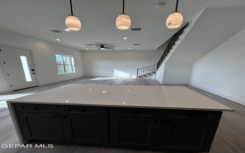 201 DESERT PASS Street unit: 9 #9, El Paso, TX 79912, 3 Habitaciones Habitaciones , ,2 BañosBaños,Residential,En Venta,201 DESERT PASS Street unit: 9,0,936477