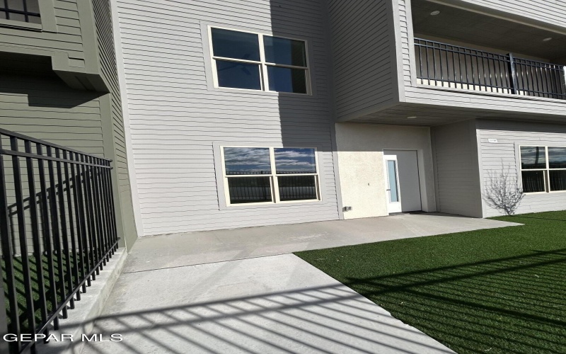 201 DESERT PASS Street unit: 9 #9, El Paso, TX 79912, 3 Habitaciones Habitaciones , ,2 BañosBaños,Residential,En Venta,201 DESERT PASS Street unit: 9,0,936477