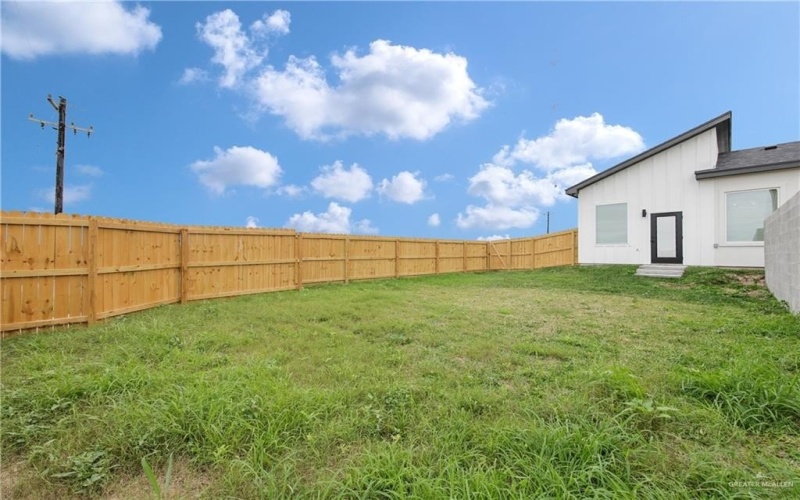 1117 E Costa Del Sol Avenue, Edinburg, TX 78542, 3 Habitaciones Habitaciones , ,2 BañosBaños,Residential,En Venta,1117 E Costa Del Sol Avenue,0,492134