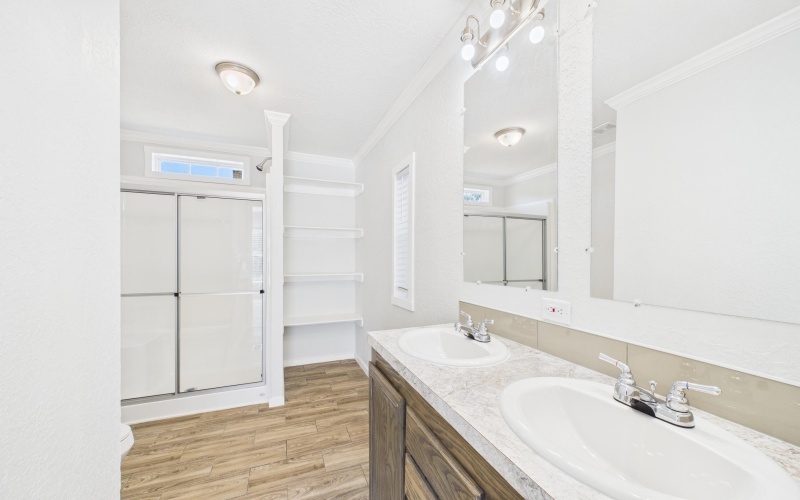 1109 W Waylon Jennings Boulevard, Littlefield, TX 79339, 3 Bedrooms Bedrooms, ,2 BathroomsBathrooms,Residential,For Sale,1109 W Waylon Jennings Boulevard,0,202600644