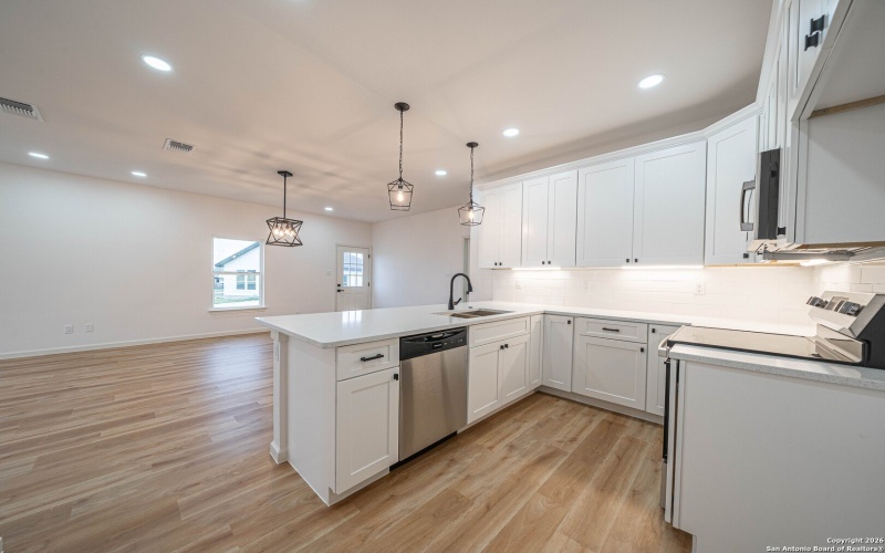 140 Camino Verde, La Vernia, TX 78121, 3 Bedrooms Bedrooms, ,2 BathroomsBathrooms,Residential,For Sale,140 Camino Verde,0,1933352