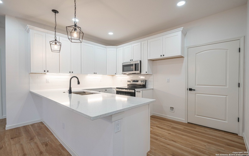 140 Camino Verde, La Vernia, TX 78121, 3 Bedrooms Bedrooms, ,2 BathroomsBathrooms,Residential,For Sale,140 Camino Verde,0,1933352