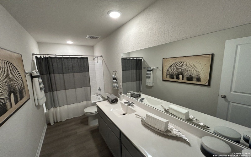 7678 Birch Hollow, San Antonio, TX 78252, 5 Habitaciones Habitaciones , ,3 BañosBaños,Residential,En Venta,7678 Birch Hollow,0,1933557