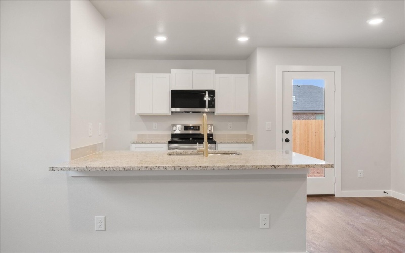 14404 Paris Avenue, Lubbock, TX 79423, 2 Bedrooms Bedrooms, ,2 BathroomsBathrooms,Residential,For Sale,14404 Paris Avenue,202553132
