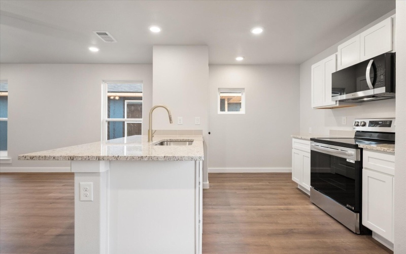 14404 Paris Avenue, Lubbock, TX 79423, 2 Bedrooms Bedrooms, ,2 BathroomsBathrooms,Residential,For Sale,14404 Paris Avenue,202553132
