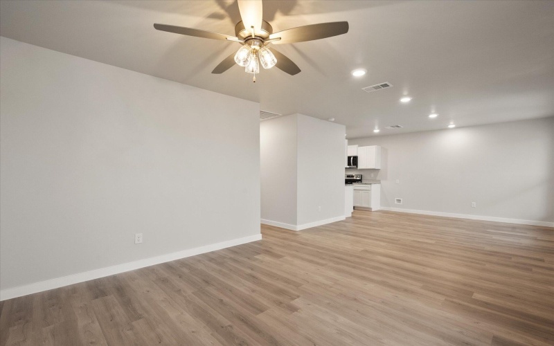 14510 Ave Q, Lubbock, TX 79423, 3 Habitaciones Habitaciones , ,2 BañosBaños,Residential,En Venta,14510 Ave Q,202553134