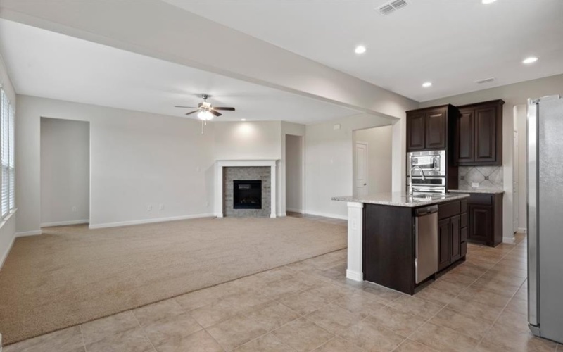 10622 CHERRY TREE Way, Grand Prairie, TX 46065, 4 Habitaciones Habitaciones , ,2 BañosBaños,Residential,En Venta,10622 CHERRY TREE Way,0,20270723