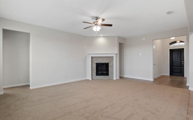 10622 CHERRY TREE Way, Grand Prairie, TX 46065, 4 Habitaciones Habitaciones , ,2 BañosBaños,Residential,En Venta,10622 CHERRY TREE Way,0,20270723