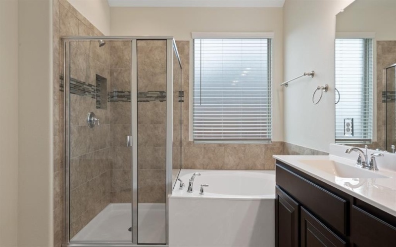 10622 CHERRY TREE Way, Grand Prairie, TX 46065, 4 Habitaciones Habitaciones , ,2 BañosBaños,Residential,En Venta,10622 CHERRY TREE Way,0,20270723