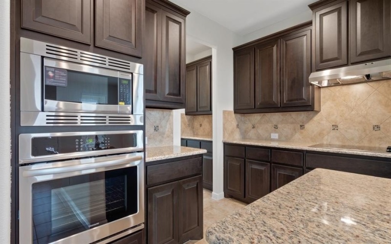 10622 CHERRY TREE Way, Grand Prairie, TX 46065, 4 Habitaciones Habitaciones , ,2 BañosBaños,Residential,En Venta,10622 CHERRY TREE Way,0,20270723